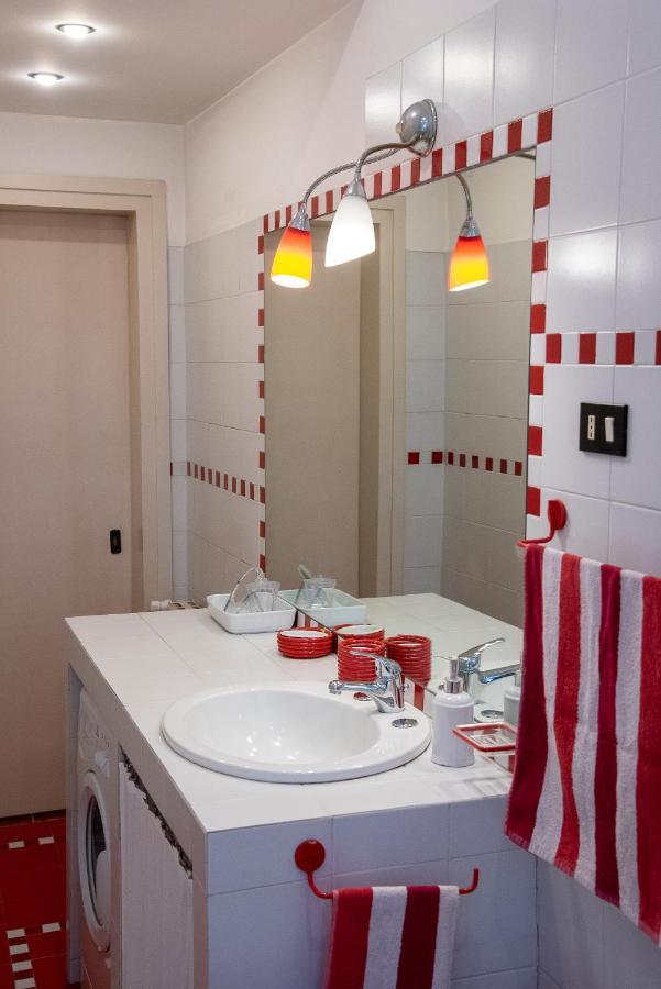 Casa Juli: 70Mq-Centro-Trieste Luaran gambar