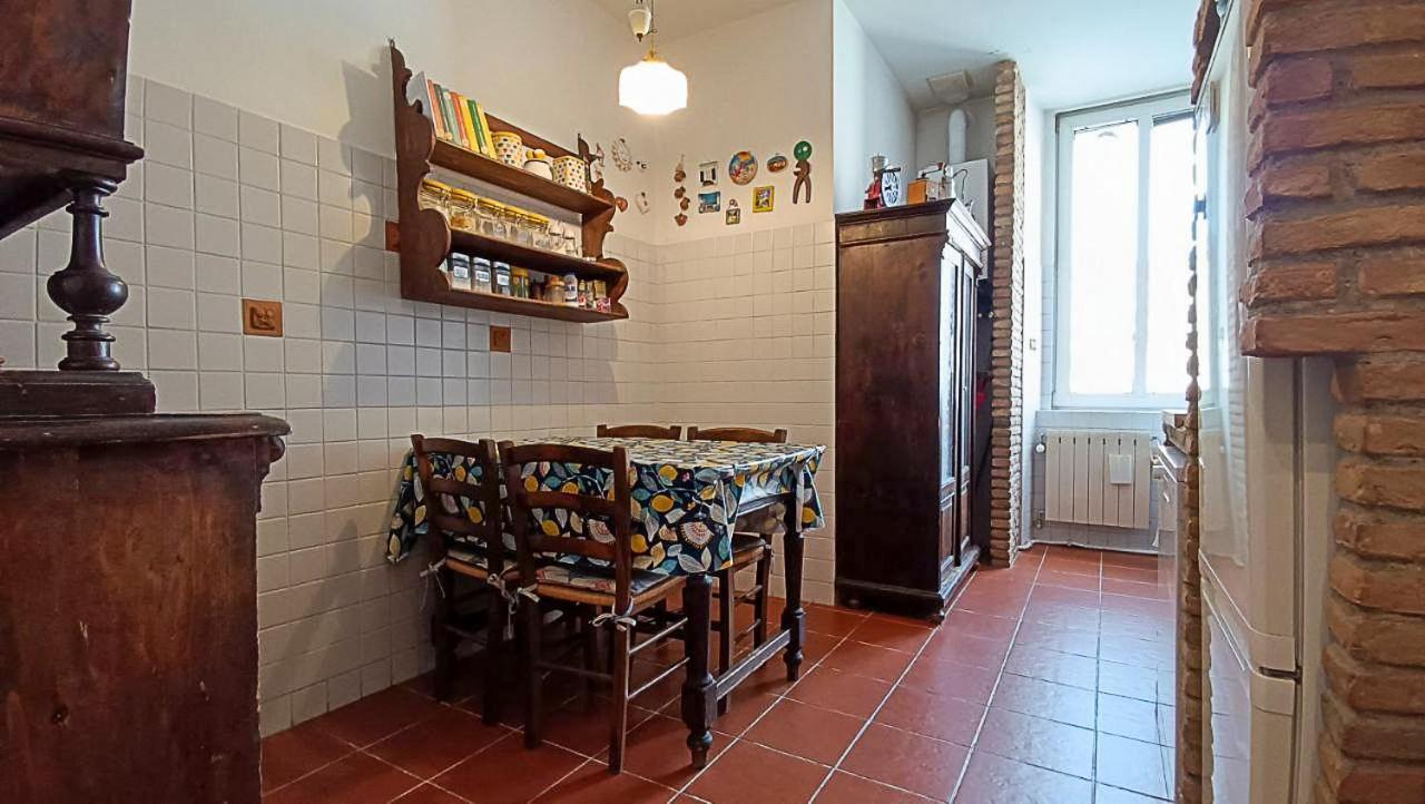 Casa Juli: 70Mq-Centro-Trieste Luaran gambar
